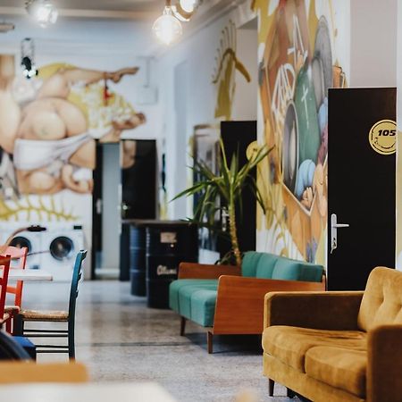 Party Hostel Zzz 류블랴나 외부 사진