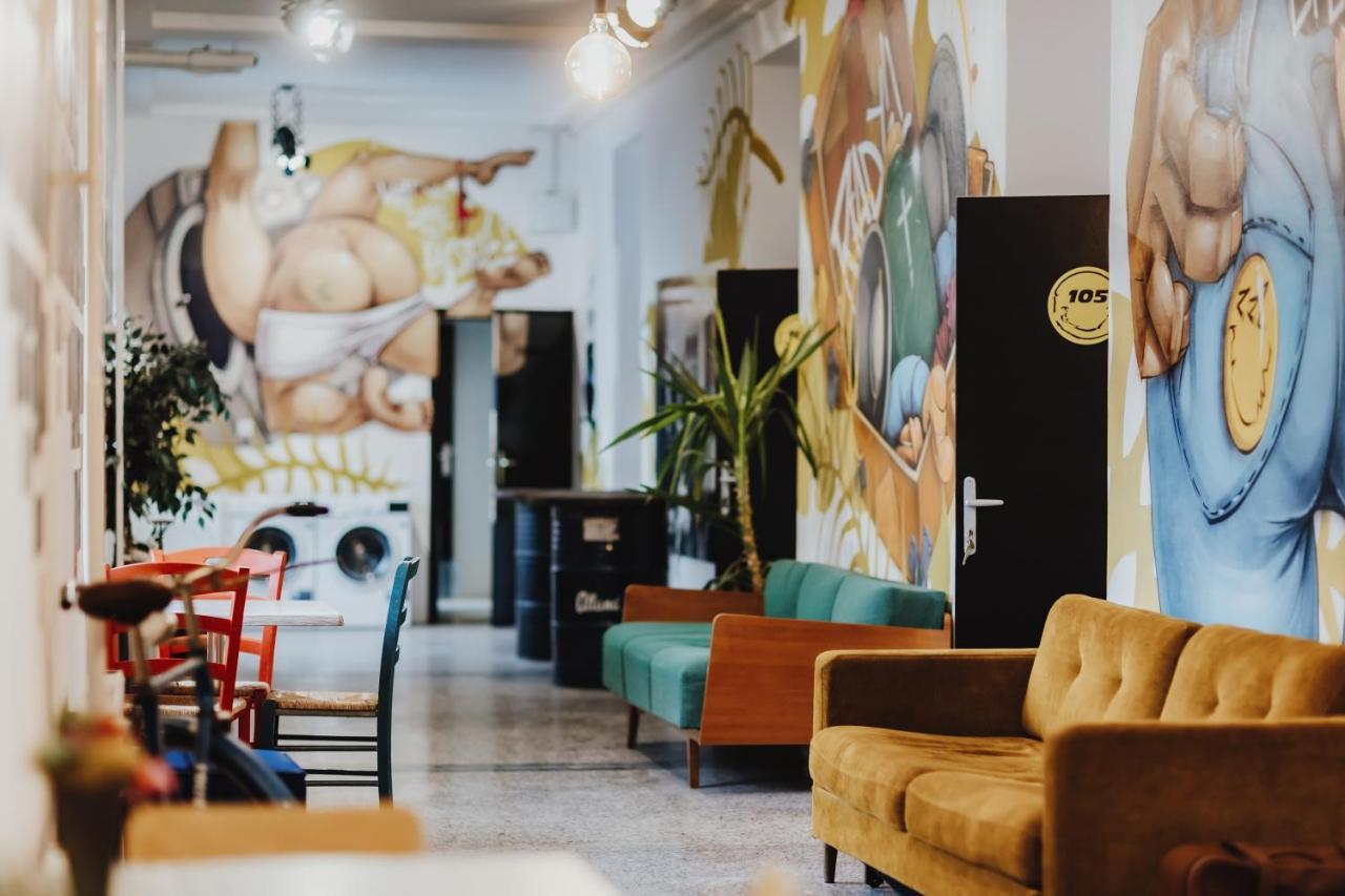 Party Hostel Zzz 류블랴나 외부 사진