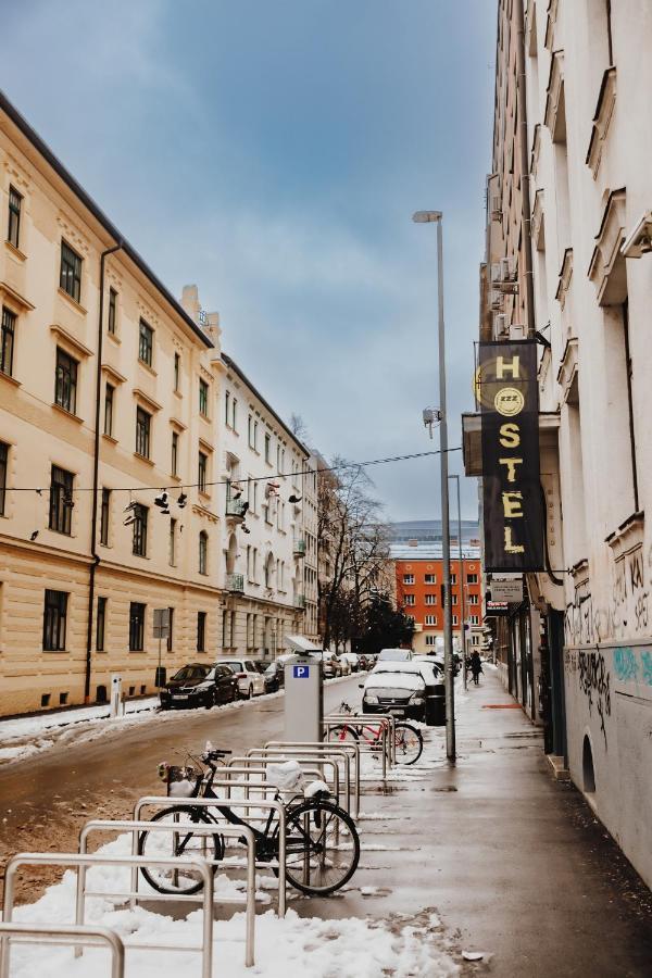 Party Hostel Zzz 류블랴나 외부 사진